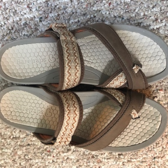 baretraps women's denni slide sandal